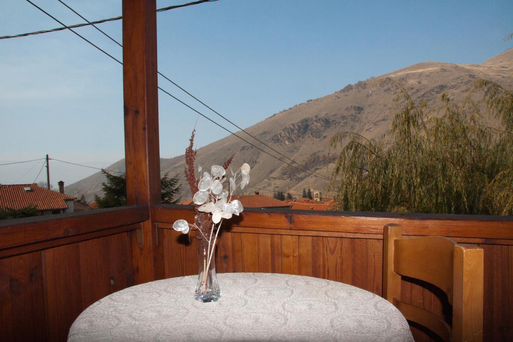 To Petrino Guesthouse Агиос-Германос Экстерьер фото